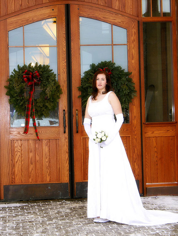 Winter wedding outside hotel at Calabogie Peaks ski resort near ottawa