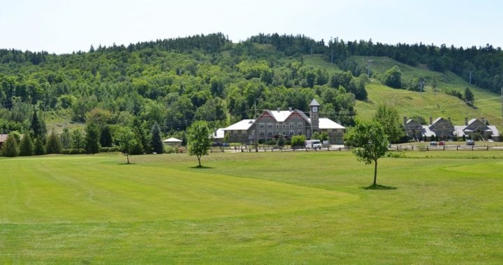 year-round resort Calabogie Peaks