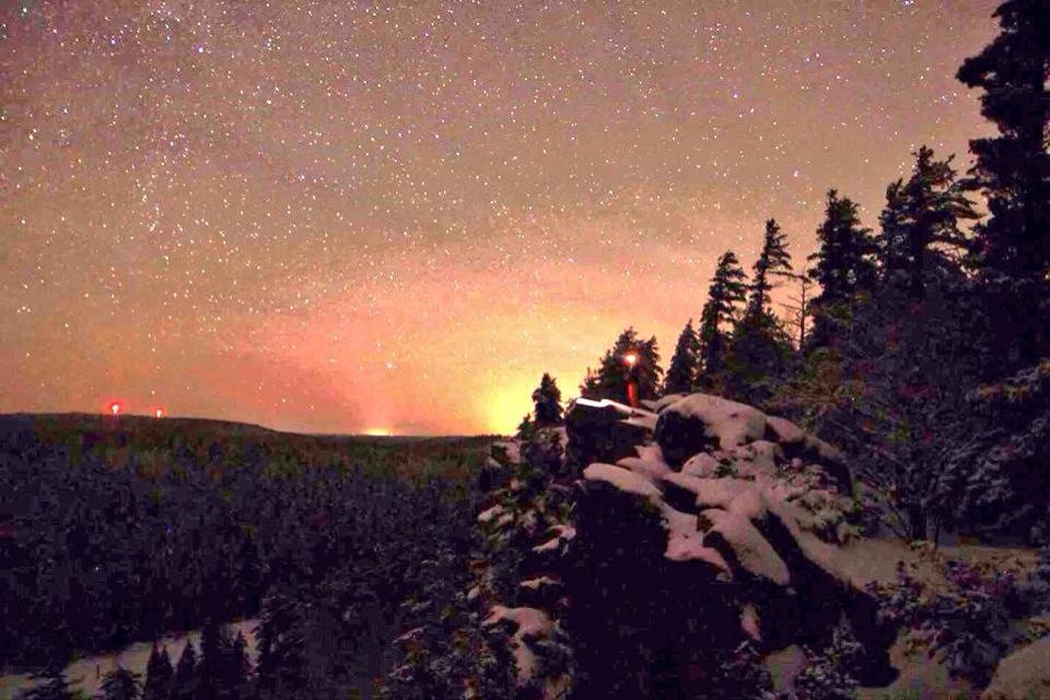 Eagle Nest at night - Snowshoeing at the Peaks - Snowshoe Rental